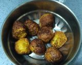 A picture of step 7 of Lauki balls in chettinad gravy.