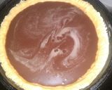 Foto langkah ke 5 dari resep Pai coklat tabur milo.
