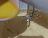 Foto langkah ke 2 dari resep Basic Vanilla Sponge Cake.