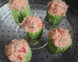 Foto langkah ke 4 dari resep 1091. Pare Kukus Isi Kelapa Teri.