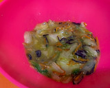 Foto del paso 2 de la receta: Tortilla francesa rellena de mezcla de lechuga 4 estaciones