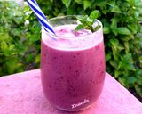 Φωτογραφία βήματος 1 της συνταγής Smoothie με μύρτιλα, για επίπεδη κοιλιά