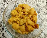 A picture of step 6 of Besan Dahi Baray.