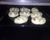A picture of step 3 of Milk buns.