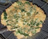 Foto langkah ke 3 dari resep Telur Dadar Bayam.