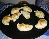 Foto del paso 4 de la receta: Empanadas de jamón y queso!