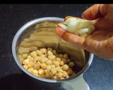 A picture of step 1 of Hummus.