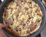 Foto langkah ke 8 dari resep Pizza Oven Homemade.
