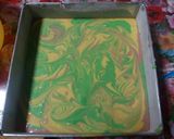 Foto langkah ke 5 dari resep Bolu kukus warna.