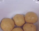 A picture of step 7 of Besan k laddu.