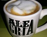 Foto del paso 5 de la receta: Cómo hacer espuma de leche sin maquinas😍