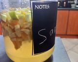 A picture of step 1 of Sangria.
