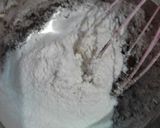 Foto langkah ke 2 dari resep Brownies Kukus 1 Telur.