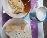 A picture of step 8 of Bread, omelette and Coffee Drink.