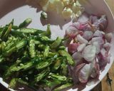 Foto langkah ke 4 dari resep Oseng Buncis Tuna.