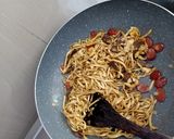 Foto langkah ke 3 dari resep Mie Gepeng Goreng Sapi.