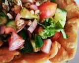 A picture of step 6 of Chatpta sprouts tokri chat.