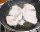 Foto del paso 6 de la receta: Filete de pavo con salsa de espinacas y limón