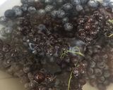 Gambar langkah 2 resipi Suci Buah dan Sayuran.