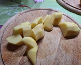 Szalonnás, káposztás burgonya Sanyisan recept fázis 1 fotója