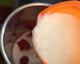 Strawberry Smoothie recipe step 1 photo