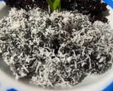 Foto langkah ke 4 dari resep Kue Ireng - Ireng (Ongol2 hitam).