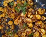 A picture of step 6 of Chilli Garlic PRAWNS.