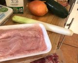 Foto del paso 1 de la receta: Gratén de calabacín, pollo y bacon