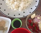 Foto langkah ke 1 dari resep Nasi Goreng Kampung.