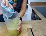 Foto del paso 1 de la receta: Crema fría de aguacate