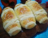 A picture of step 10 of Coconut bread.