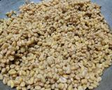 A picture of step 1 of Fenugreek seeds chutney (Methi dana & dates chutney).