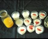 Foto langkah ke 3 dari resep Puding Susu Buah Kuah Jeruk Anti Gagal.