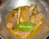 Foto langkah ke 2 dari resep Ayam Goreng Telur.