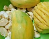 Foto langkah ke 2 dari resep Salad Buah Creamy.
