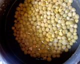 व्हाइट मटर की सब्जी(white matar ki sabji ki recipe in Hindi) रेसिपी चरण 1 फोटो