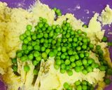 A picture of step 2 of Potato Cheese balls.