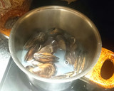 Foto del paso 2 de la receta: Mejillones en escabeche
