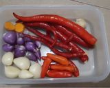 Foto langkah ke 3 dari resep Ceker Kepala Ayam Pedas.