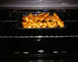 Foto del paso 5 de la receta: Alitas de pollo en salsa BBQ 😳🥵🧂