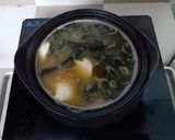 Hình bước làm 3 của món Canh Miso nghêu