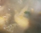 Foto del paso 2 de la receta: Enchiladas verdes con tacos fritos rellenos de pollo