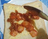 Foto langkah ke 4 dari resep Roti tawar (4) roti pizza.