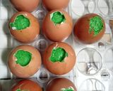 Foto langkah ke 3 dari resep Puding Telur Dinosaurus.