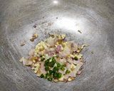 A picture of step 3 of Baingan Bhaji.