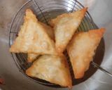 Foto langkah ke 9 dari resep Samosa Daging Sapi.