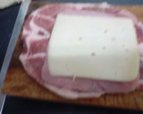 Foto del paso 1 de la receta: Libro de chuletas con jamón york y queso