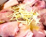Hình bước làm 1 của món Gà Kho Gừng Với Nước Dừa Tươi, Húng Quế