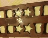 Hình bước làm 4 của món Chocolate nhân kem