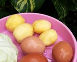 Foto langkah ke 1 dari resep Siomay KW (pakai baso siap pakai).